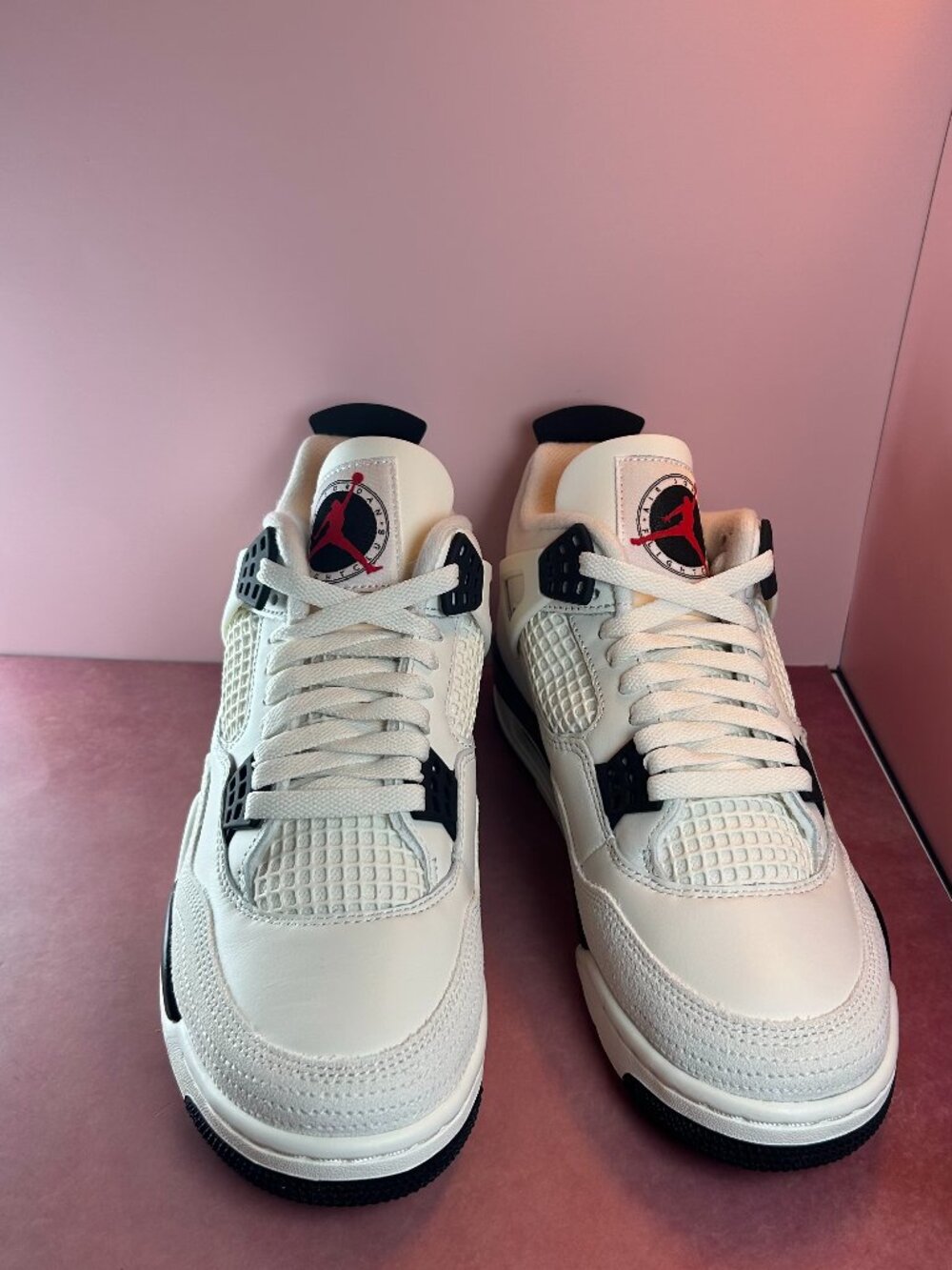 AIR JORDAN 4 RETRO OG FC (8.5)